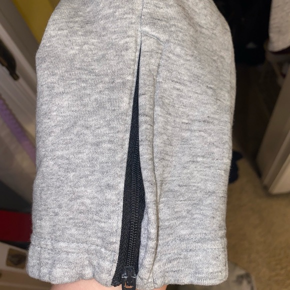 Adidas Grey Sweatpants - Picture 3 of 4